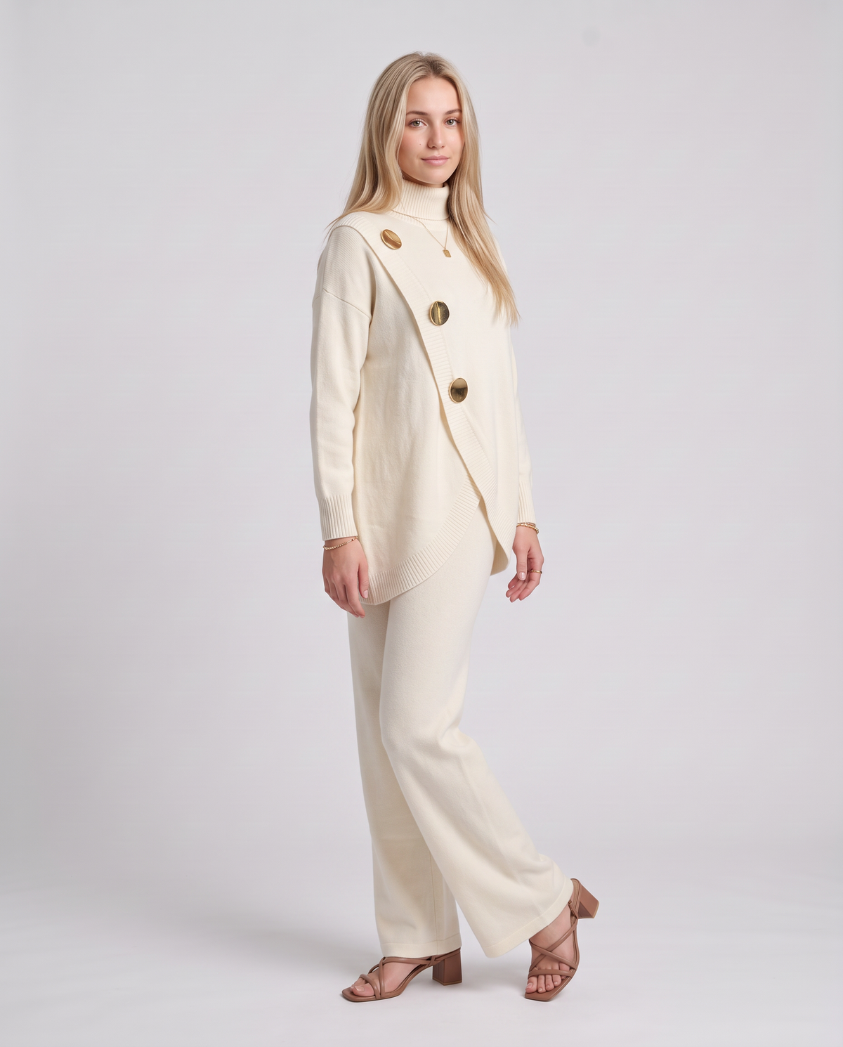 NOA- Conjunto de punto: jersey cuello alto y pantalón ancho