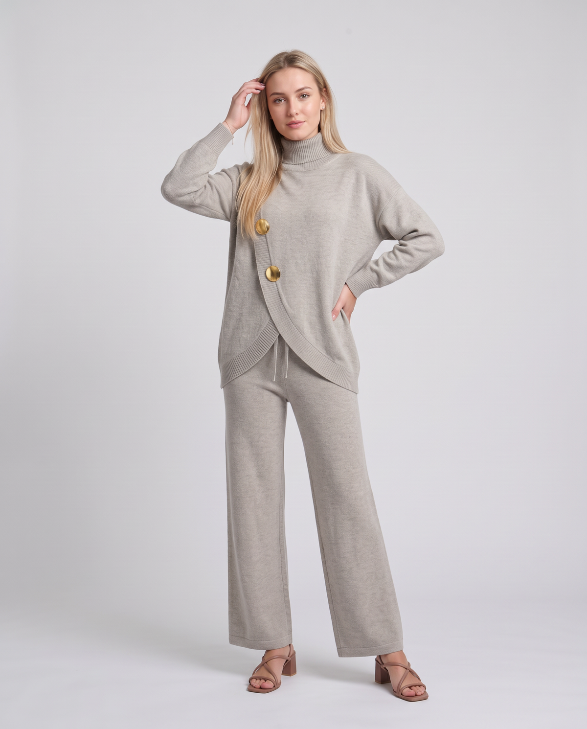 NOA- Conjunto de punto: jersey cuello alto y pantalón ancho